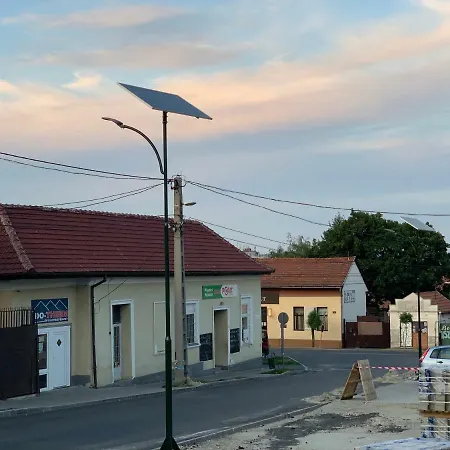 Vendégház Alfa Apartman *